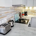 Le Piade, Confort Moderne, Vue Degagee, Clim, Ascenseur, Wifi Διαμέρισμα Σετ