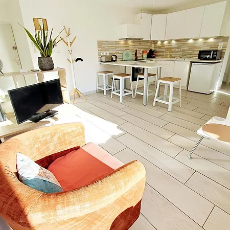 Le Piade, Confort Moderne, Vue Degagee, Clim, Ascenseur, Wifi